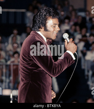 Johnny Mathis, 1976, Millrun Playhouse Theater in der Runde, Niles, Illinois. Stockfoto