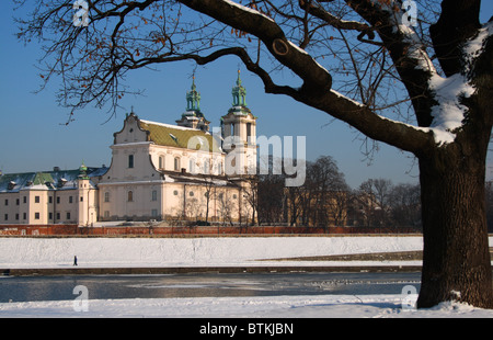 Kirche der Heiligen Erzengel Michael und Stanislaw auf dem Felsen (SS Michala Archaniola ich Stanislawa Na Skalce), Krakau, Polen Stockfoto