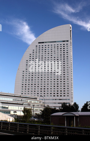 Ansicht des Intercontinental Hotels, Yokohama Japan zeigt Segel-ähnliche Form Stockfoto