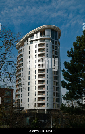 dh Cabot Circus CITY BRISTOL Cabot Circus Harvey Nichols Tower Shop Moderne Architektur in großbritannien Stockfoto