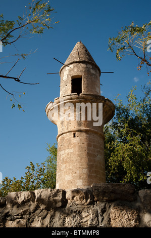 Die Ruinen einer Moschee in den entvölkerten arabischen Dorf von Hittim in Nordisrael, dessen 1948 aus ihrer Heimat gezwungen waren. Stockfoto