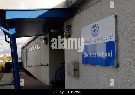 Heraus Skerries Schule einer der entlegensten Schulen in Großbritannien Stockfoto