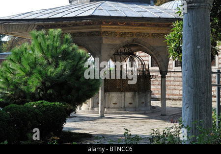 Şadırvan von Aya Sofya, İstanbul, Türkei 100917 36272 Stockfoto