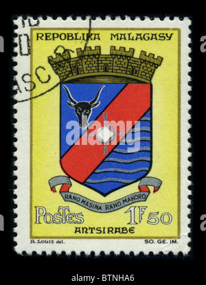 Madagaskar - CIRCA 1980: Eine Briefmarke gedruckt in Madagaskar zeigt Bild von den engagierten nach Madagaskar oder Republik Madagaskar, ist ein Inselstaat im Indischen Ozean vor der südöstlichen Küste von Afrika, ca. 1980. Stockfoto