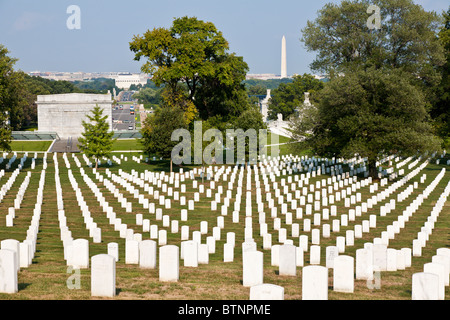 Arlington, VA - Sep 2009 - Reihen von Grabsteinen auf dem Arlington Nationalfriedhof Arlington, Virginia Stockfoto