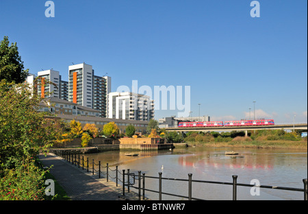 Ostindien dock Bassin, Orchard Place, London E14, Vereinigtes Königreich Stockfoto