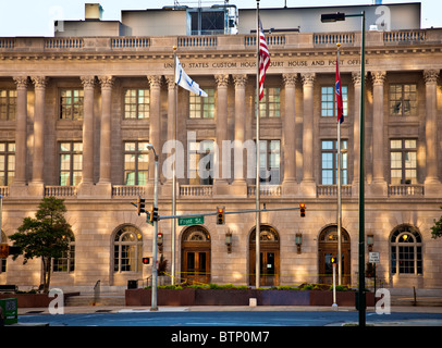 Die ehemaligen Custom House, Gerichtsgebäude und Postamt in der Innenstadt von Memphis, Tennessee, USA, jetzt der Cecil C. Humphreys School of Law Stockfoto