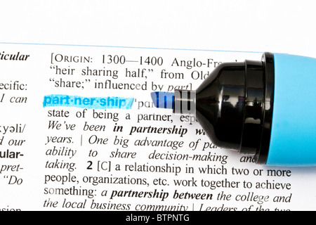 Das Wort hervorgehoben Partnerschaft in einem Wörterbuch Stockfoto