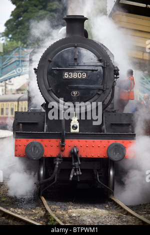 53809 Dampfzug an Pickering Zug Station North Yorkshire Moors England UK Stockfoto