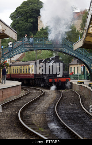 53809 Dampfzug an Pickering Zug Station North Yorkshire Moors England UK Stockfoto