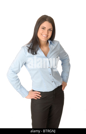 Attraktive, lächelnde Frau tragen blaue Bluse und schwarze Hosen. Stockfoto
