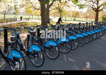 Transport For London Barclays Cycle Hire Docking-Bucht - Hyde Park - London Stockfoto