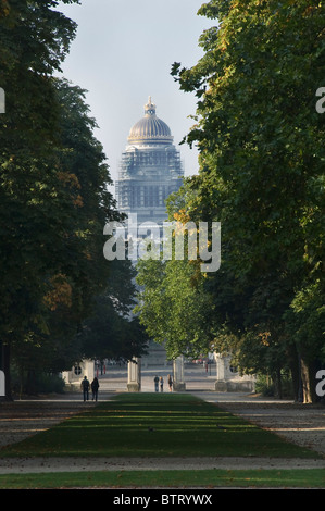 Justizpalast (Palais de Justice) angesehen, der Parc de Bruxelles, Brüssel, Brabant, Belgien Stockfoto