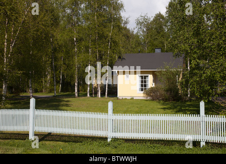 Ferienhütten zum Mieten an der Nallikari Holiday Village Oulu Finnland Stockfoto