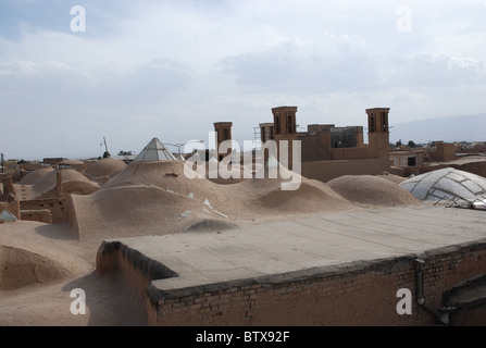 Kashan Basar im Iran geht zurück auf die Qajar-Ära. Dies ist das Dach dieser berühmten Basar mit Timche-ye Amin al Dowieh unten Stockfoto