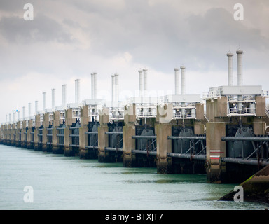 Oosterscheldedam oder Ost-omtrent Verteidigung Sperrwerks Schouwen Duivenland und Nord Beveland, Niederlande Stockfoto