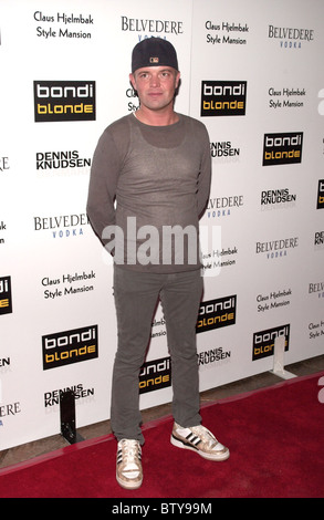 Bondi Blonde Bier Style Mansion Party Stockfoto