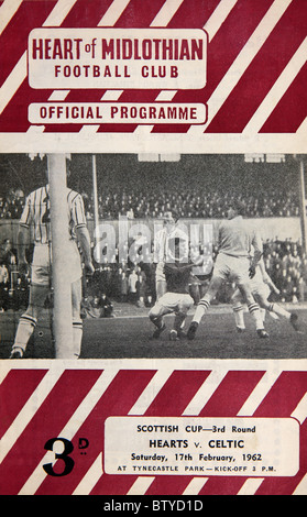 Herz von Midlothian Football Club offizielle Programm für Samstag, 17. Februar 1962 Herzen Celtic spielte Stockfoto