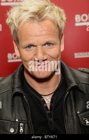 GESUNDEN Appetit Cook Book Signing von Chefkoch Gordon Ramsay Stockfoto