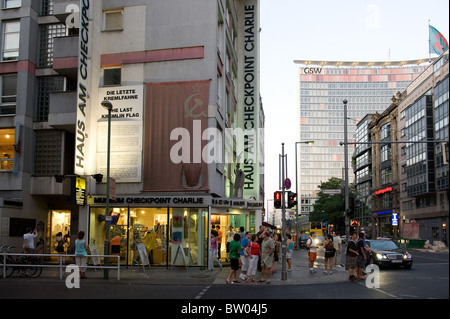 Haus am Checkpoint Charlie an der Kochstraße, Berlin, Deutschland Stockfoto