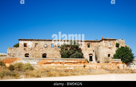 Die Ruinen des Heiligen Franziskus Kloster, Portimao, Algarve, Portugal. Stockfoto