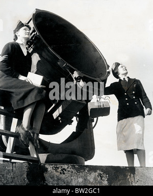 ATS-Suchscheinwerfer-Crew Stockfoto