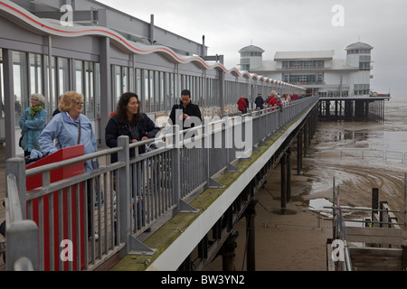 Die neu eröffneten Grand Pier in Weston-Super-Mare, Somerset, England Stockfoto