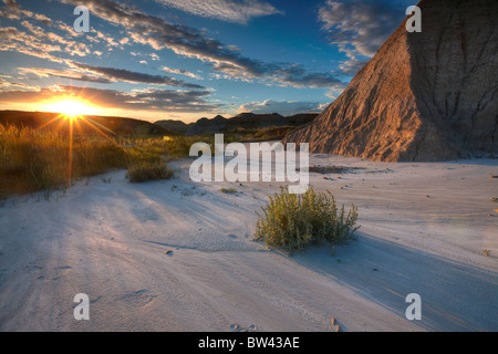 Sonnenuntergang auf den Badlands von Dinosaur Provincial Park in Alberta Stockfoto