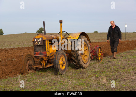 Traktor Standard Fordson 1938 Stockfoto