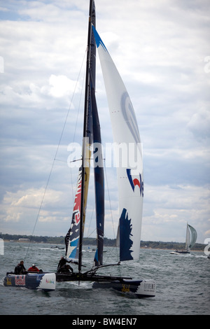 Cowes Extreme 40 im Jahr 2010 Stockfoto