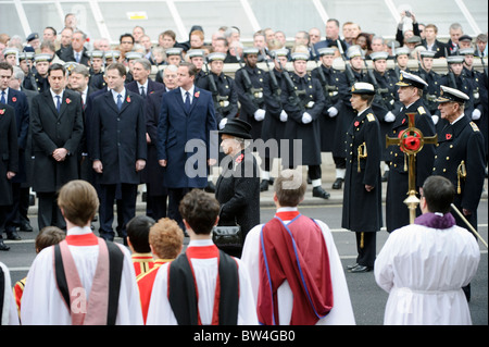 HM Königin Elizabeth II, David Cameron, Princess Royal, Prinzessin Anne, Duke of York, Prinz Andrew und Prinz Philip. Stockfoto