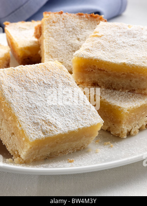 Einzelne Zitrone Quadrate cookies Stockfoto