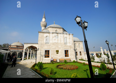 ISTANBUL, TÜRKEI. Die Semsi Ahmet Pasa Moschee, entworfen von dem Architekten Mimar Sinan, im Stadtteil Üsküdar. 2010. Stockfoto