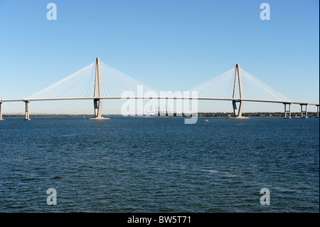 Arthur J. Ravenel Bridge, Charleston, SC, USA: Längste Schrägseilbrücke in der westlichen Hemisphäre. Stockfoto