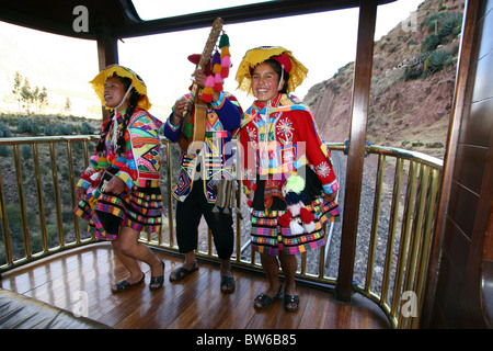 Zugfahrt von Puno nach Cusco, Peru, Südamerika. Stockfoto