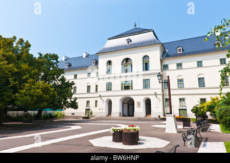 Rückansicht des alten Dormitoriums in seitnem, Ungarn Stockfoto