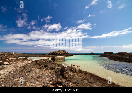 Islote de Lobos. Insel Lobos. Klares blaues Wasser in diese kleine Insel vor Fuerteventura. Kanarischen Inseln. Spanien Stockfoto