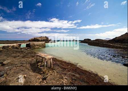 Islote de Lobos. Insel Lobos. Klares blaues Wasser in diese kleine Insel vor Fuerteventura. Kanarischen Inseln. Spanien Stockfoto