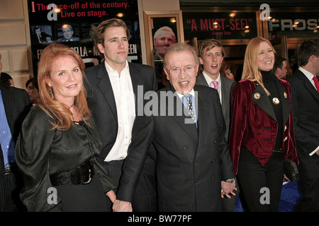 FROST/NIXON Opening Night am Broadway Stockfoto