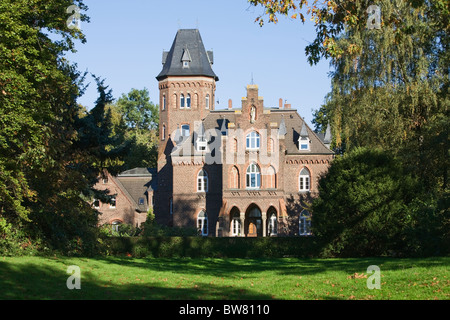 Märchenschloss in Marienburg Park, Monheim am Rhein, Nordrhein-Westfalen, Deutschland Stockfoto