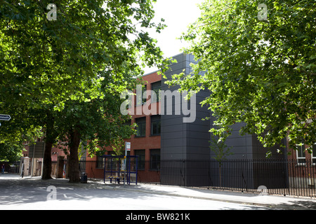 Außenseite des Portsmouth Gymnasium neue Wissenschaft Block Stockfoto