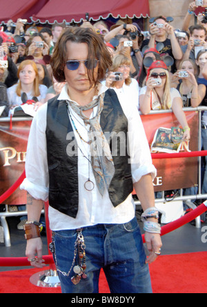 PIRATES OF THE CARIBBEAN: Am Ende der Welt Premiere Stockfoto