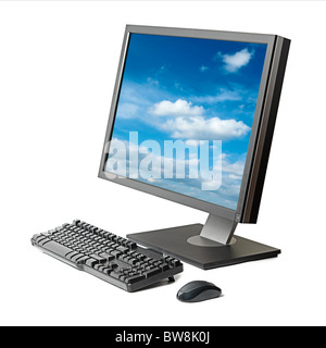 PC-Arbeitsplatz (Monitor, Tastatur, Maus) isoliert auf weißem Hintergrund Stockfoto