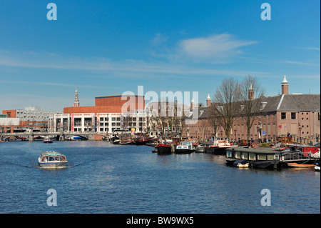 Grachtenfahrt in Amsterdam, Amstel, Niederlande Stockfoto