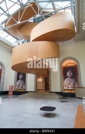 Sprial Holztreppen in der Art Gallery of Ontario (AGO) Stockfoto