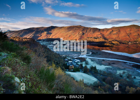 Frostigen Novembermorgen aus Überraschung Ansicht, Derwentwater, Englisch Seen, Cumbria Stockfoto