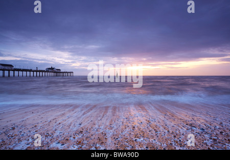 Southwold Pier bei Sonnenaufgang Stockfoto