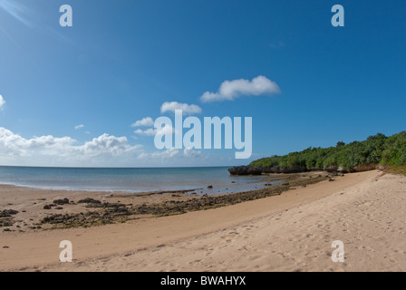Sonnenuntergang-Strand bei Ebbe, Insel Ishigaki, Okinawa, Japan, Asien Stockfoto