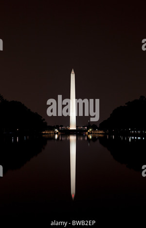 Washington Monument in der Nacht, Washington DC, USA Stockfoto