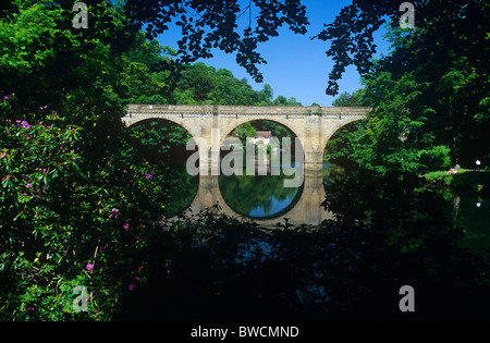 Ein Blick auf Anbiegen Bridge und der Fluss Wear in Durham City, County Durham Stockfoto